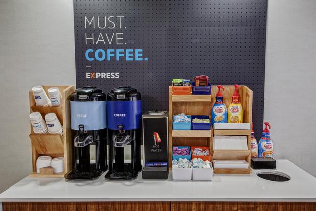 Images Murfreesboro Central Hotel