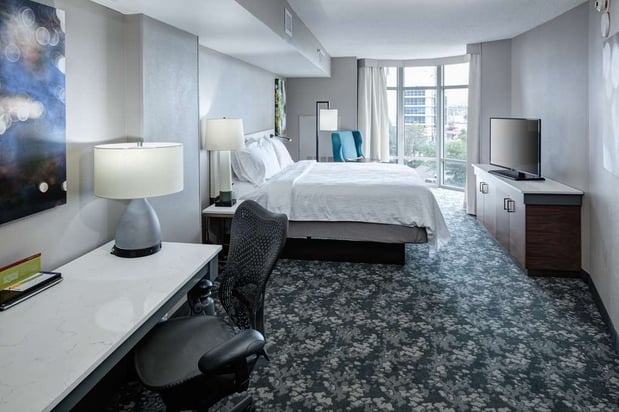 Images Hilton Garden Inn Nashville Vanderbilt