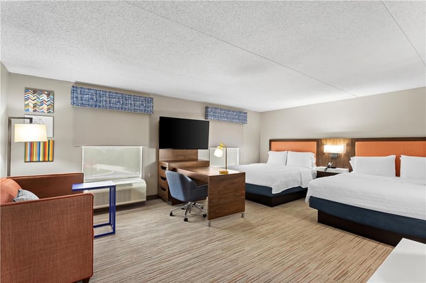 Images Hampton Inn & Suites Bolingbrook