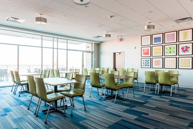 Images Holiday Inn Express & Suites Madison by IHG
