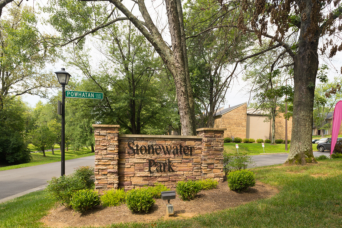 Stonewater Park, Louisville Kentucky (KY) - LocalDatabase.com