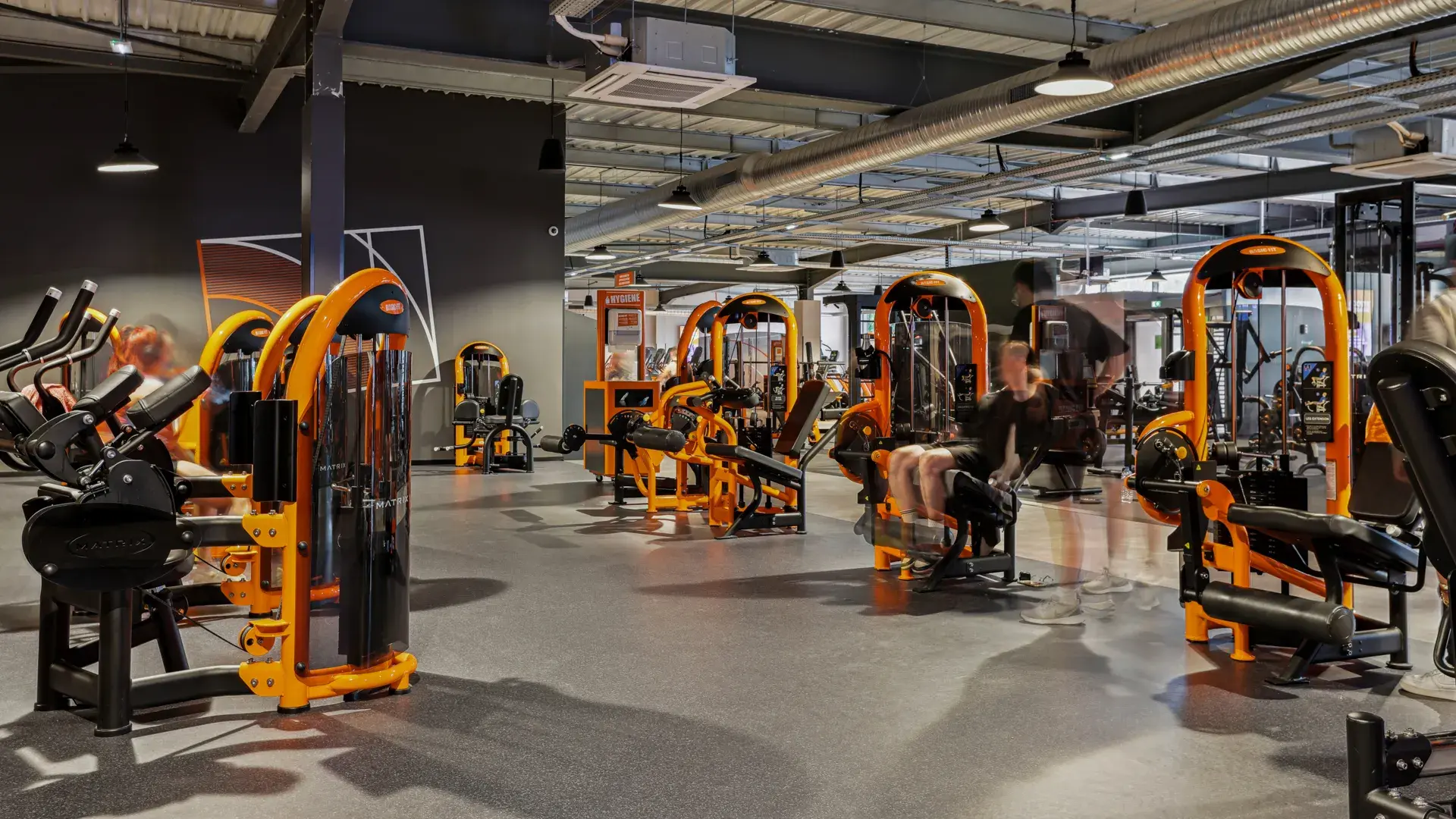 Images Basic-Fit 24/7