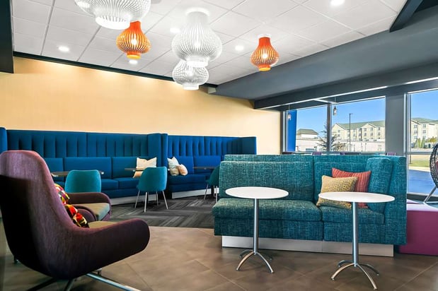 Images Tru by Hilton Rogers Bentonville