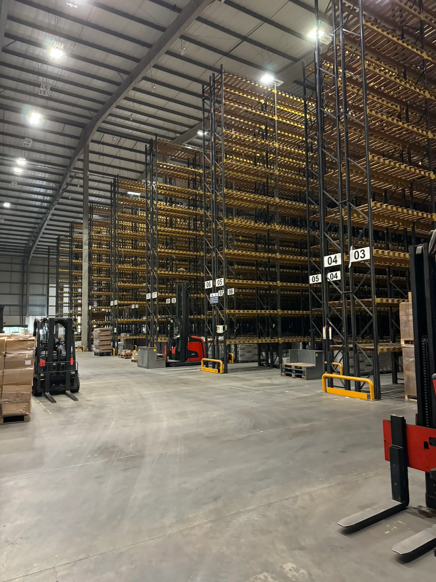 Images JP Storage Solutions Ltd