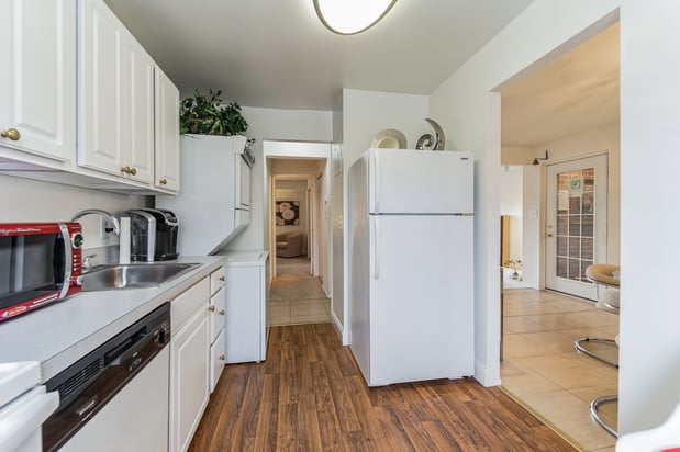 Images Eagle Rock Apartments at Bel Air North