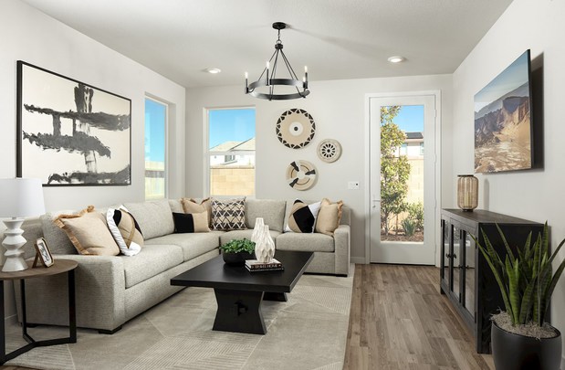 Images Beazer Homes Pinnacle at Solaire