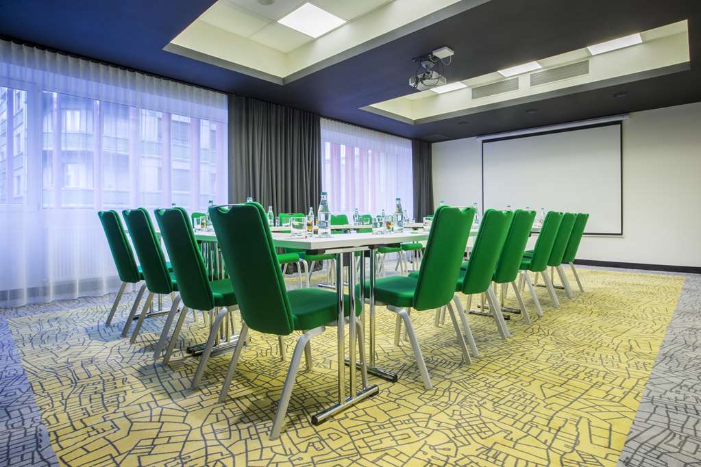 Images Park Inn by Radisson Bucharest Hotel & Residence
