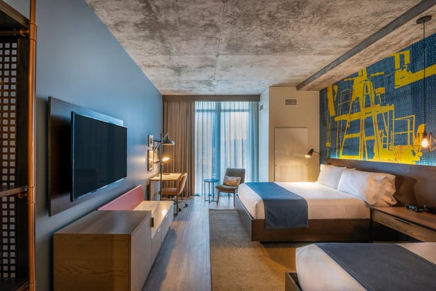 Images Hotel Indigo Tulsa Dwtn-Entertainment Area by IHG