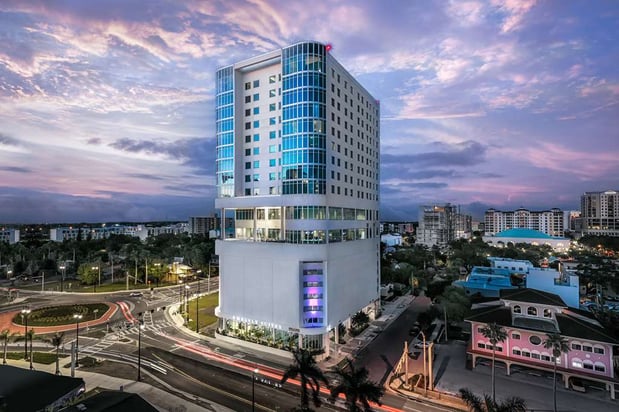 Images Embassy Suites by Hilton Sarasota