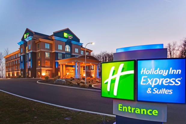 Images Holiday Inn Express & Suites Hamburg, an IHG Hotel