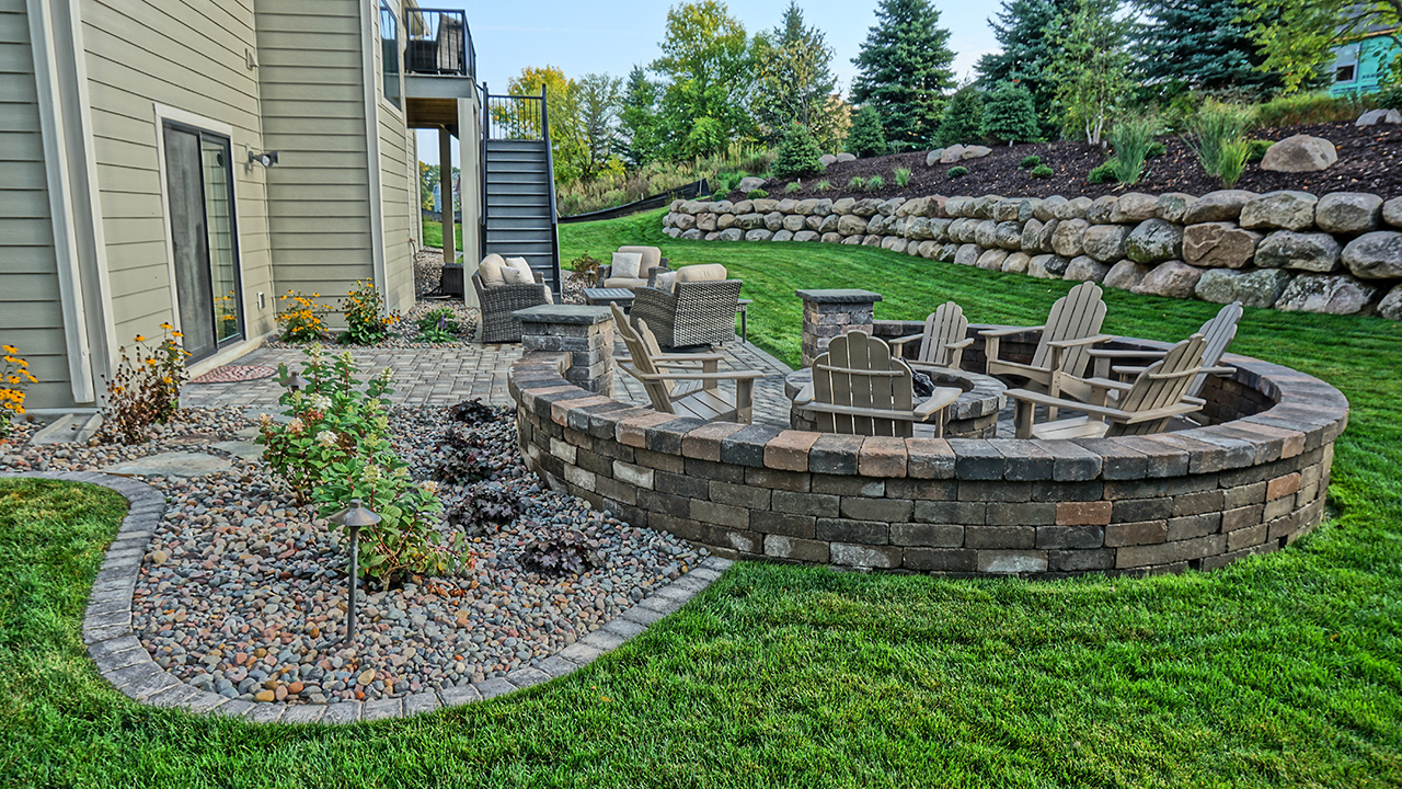 Our driveway installation experts at Greenscape Companies install are large variety of materials such as brick pavers, natural stone, tumbled pavers, cobblestone and more. Our services are designed and crafted to fit your lifestyle and budget.