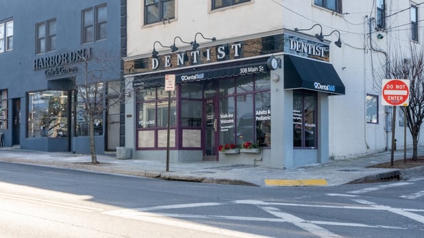 Images Dental365 – Port Washington