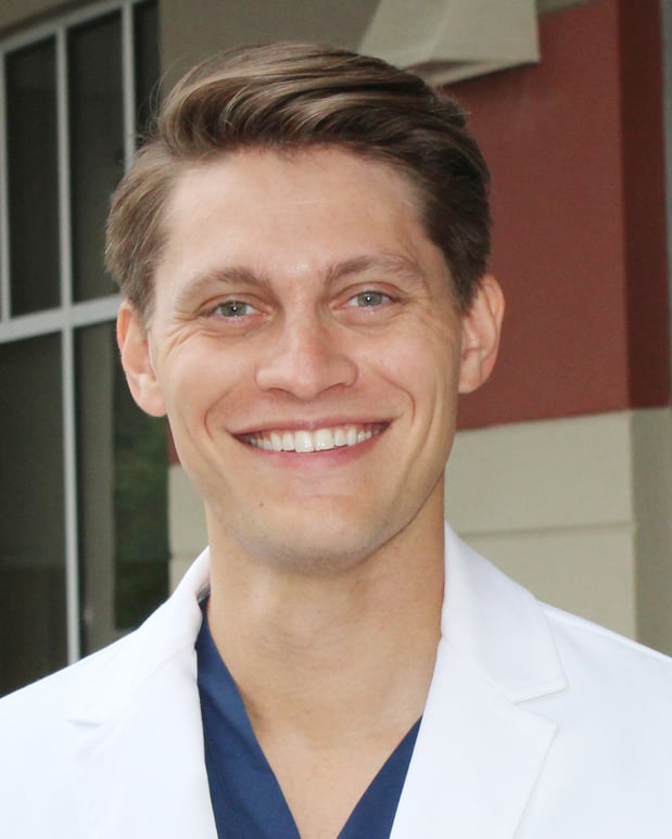 Images Mark D. Dalvin, MD