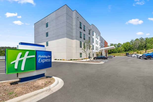 Images Holiday Inn Express Asheville - Woodfin by IHG