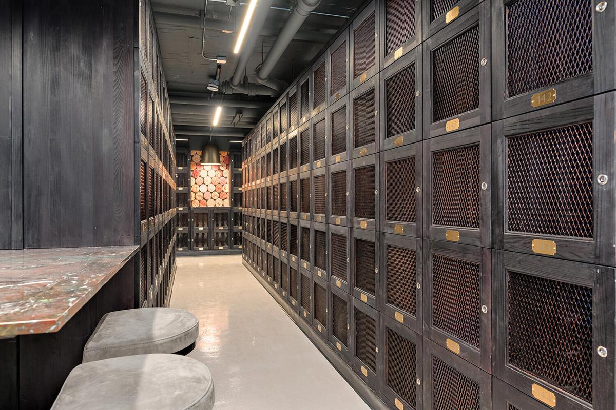 St. Regis Chicago Wine Room