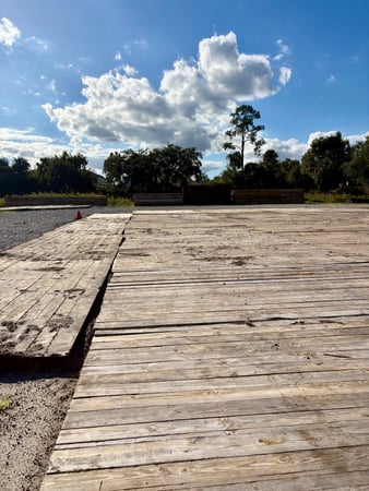 Images United Rentals - Ground Protection Matting