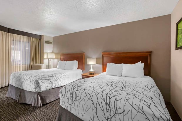 Images Best Western Plus Landmark Inn