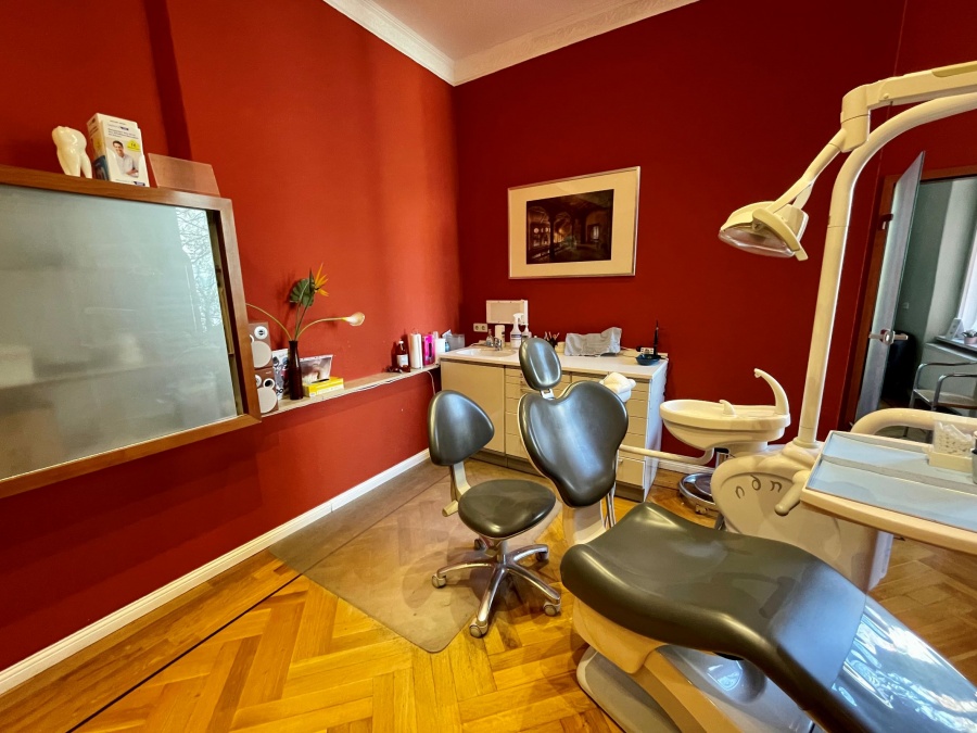 Dr. med. dent. Frank Oberländer, Berliner Str. 1 in Berlin