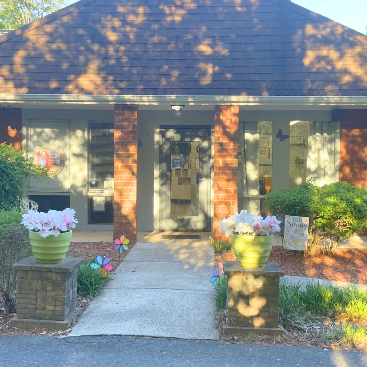 Front entrance of Childcare Network School #93 daycare and preschool in Charlotte, NC