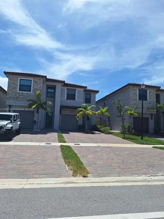 Images Bonaventura Realty