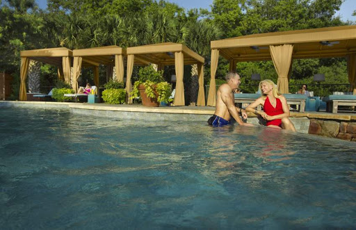 LakeHouse Spa Image