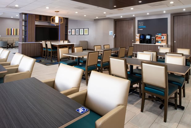 Images Holiday Inn Express & Suites Los Angeles Downtown West by IHG