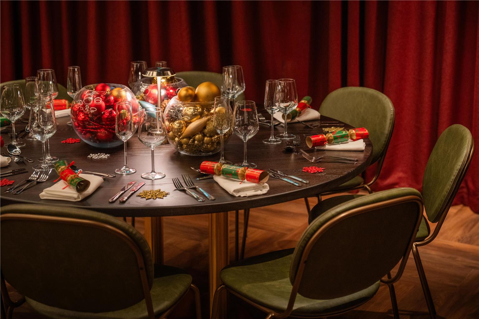 Festive fun at Radisson RED London Twickenham