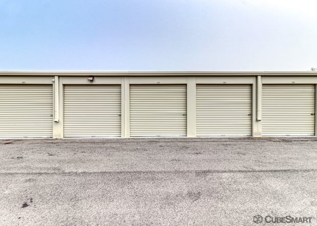 Images CubeSmart Self Storage