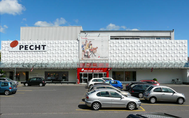 Bild 2 PECHT Shoppingwelt - Einkaufszentrum in Bad Neustadt in Bad Neustadt an der Saale