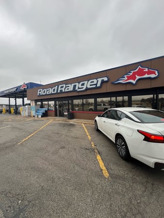 Images CoinFlip Bitcoin ATM - Road Ranger (Tuscola)