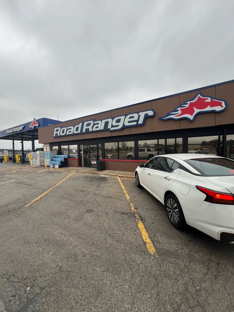 CoinFlip Bitcoin ATM - Road Ranger (Tuscola) Image