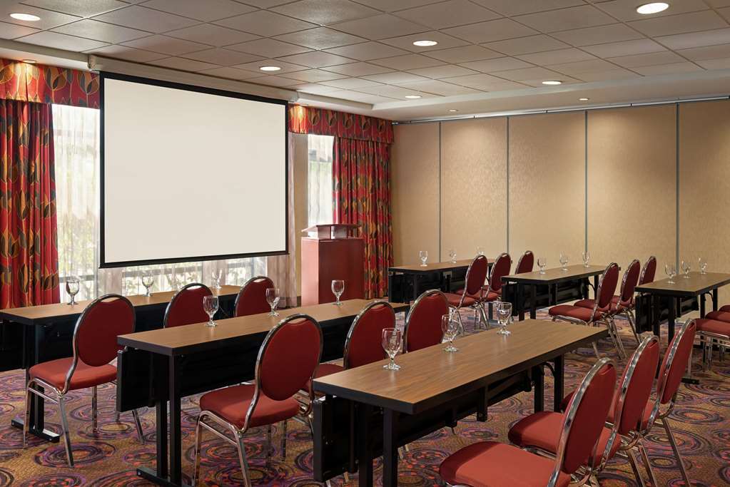 Hampton Inn & Suites by Hilton Langley-Surrey à Surrey: Meeting Room