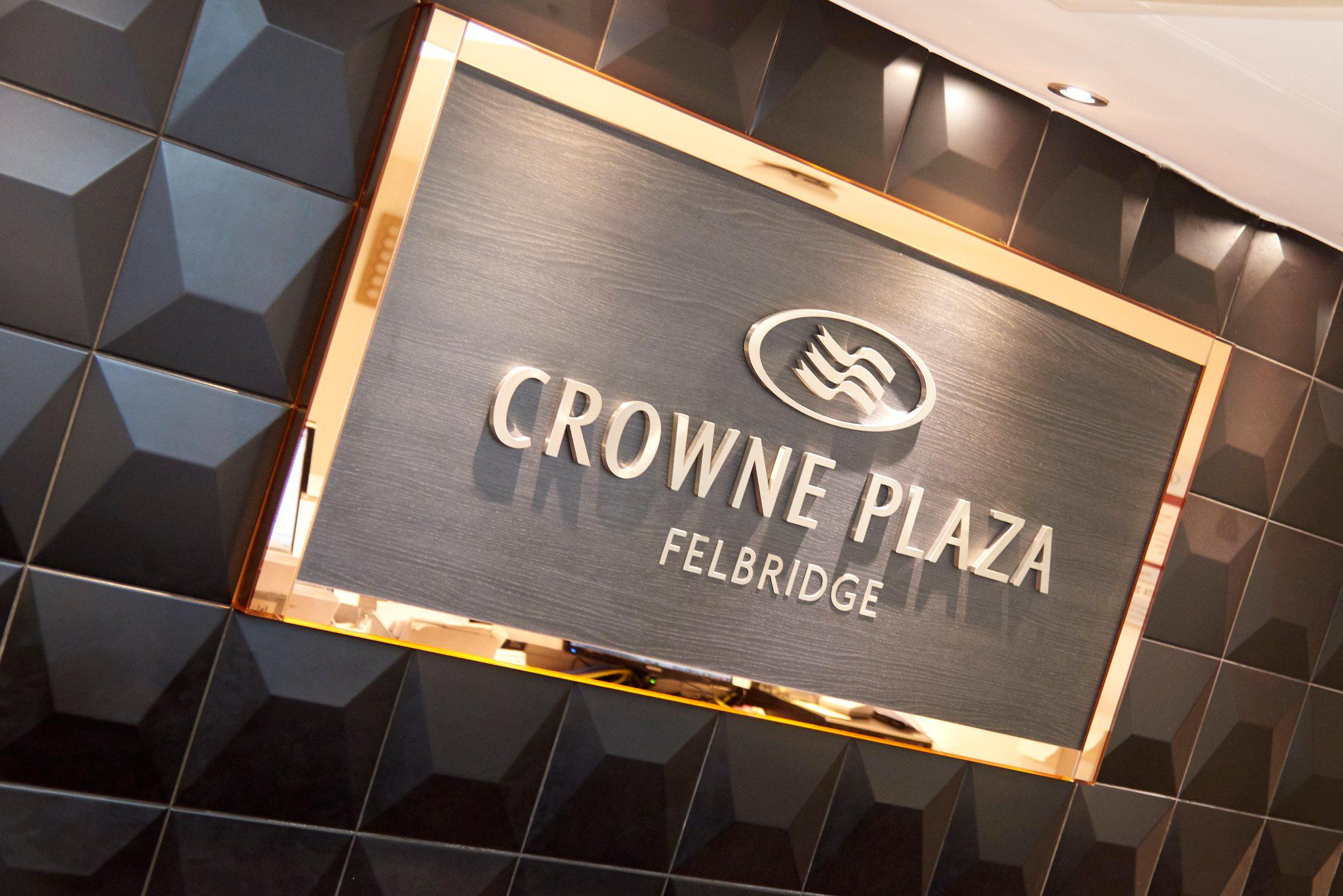 Crowne Plaza Felbridge - Gatwick, an IHG Hotel West Sussex 01342 337700
