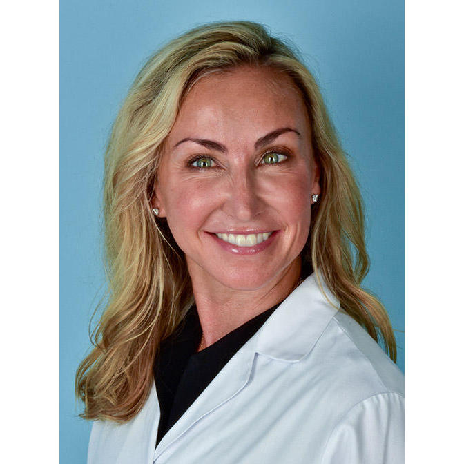 Dr. Analisa Halpern, MD - Radnor, PA - Dermatology