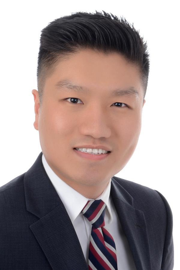 Images Edward Jones - Financial Advisor: William M Zhang, DFSA™|CIM®