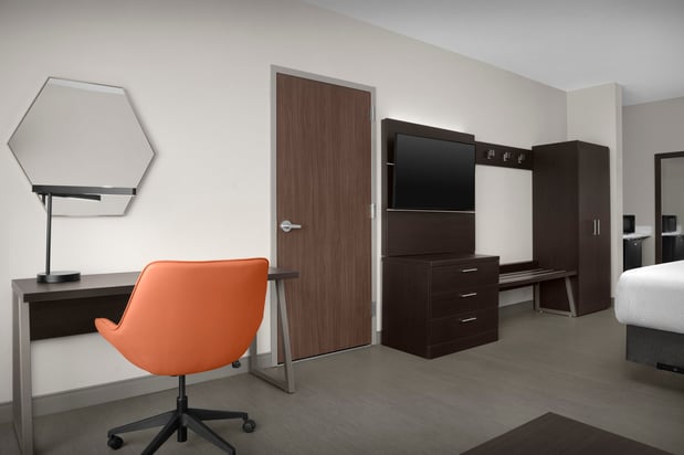 Images Holiday Inn Express & Suites Birmingham North - Fultondale by IHG