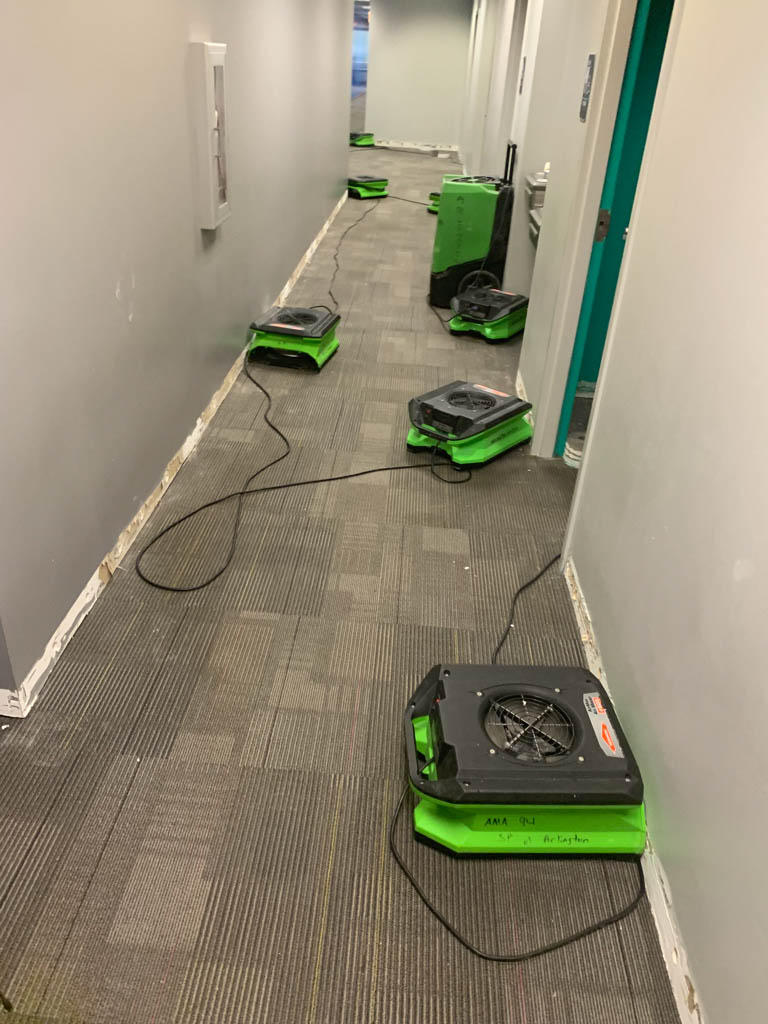 Primary damage may become more significant and secondary damage may become more likely 24 hours following a water loss. For emergency water restoration services in Jacksonville Naval Air Station, FL, contact SERVPRO of Jacksonville Westside/ Orange Park 24 hours a day, 365 days a year.