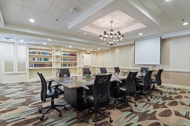 Images Crowne Plaza Executive Center Baton Rouge by IHG