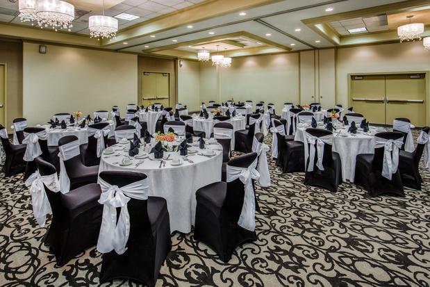 Images Crowne Plaza Phoenix Airport - Phx by IHG