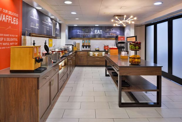Images Hampton Inn & Suites Las Vegas Airport