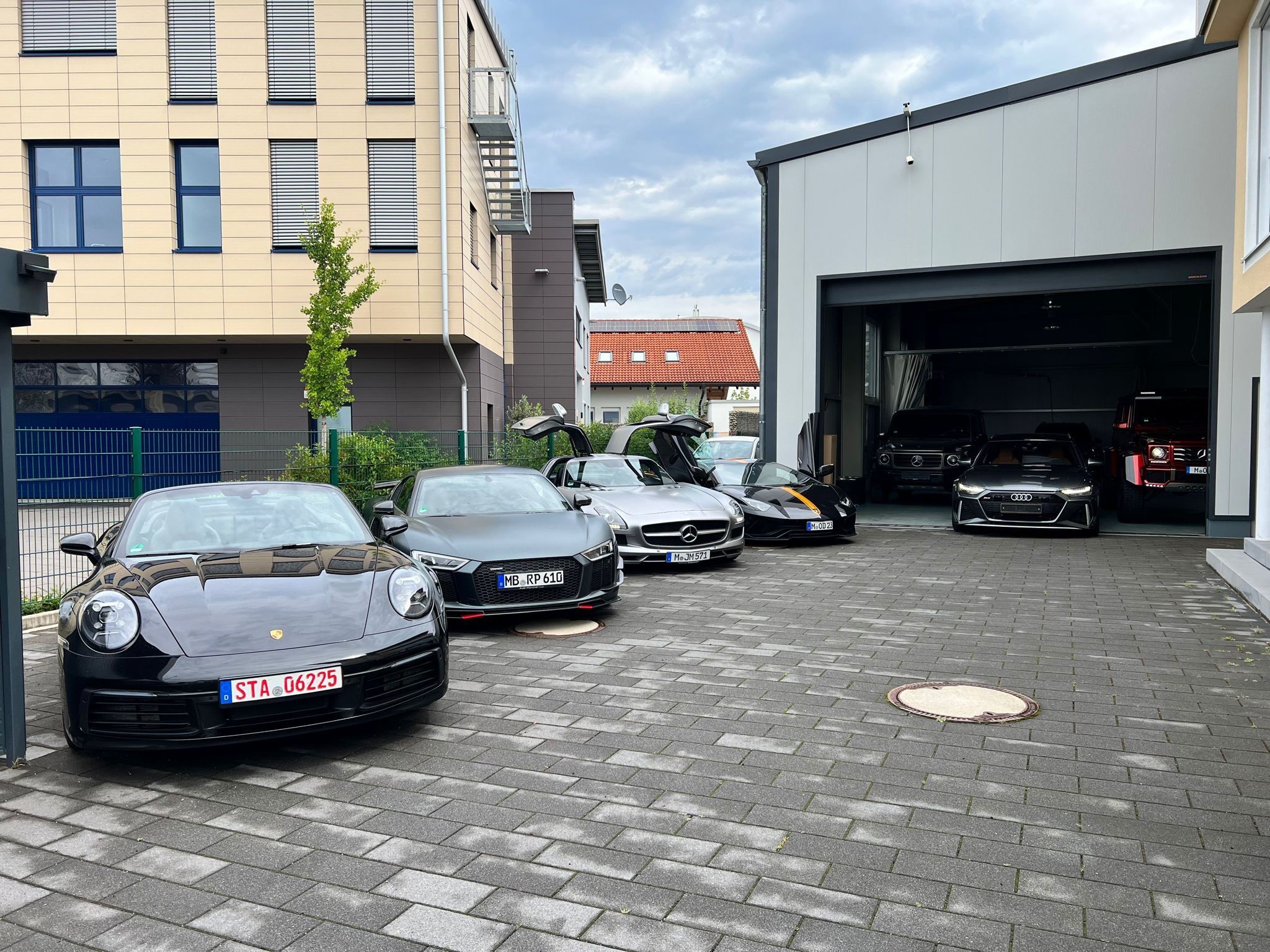Bilder Toni Automobile  - Autohändler in München