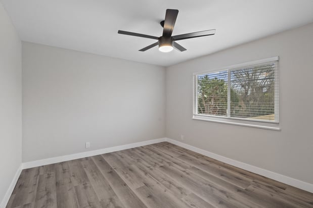 Images Charle Square Apartments