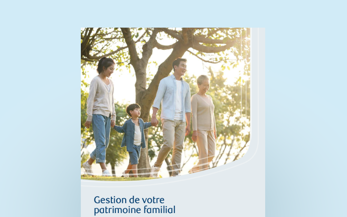 Couverture du Guide Gestion de patrimoine familial avec une famille multigénérationnelle.