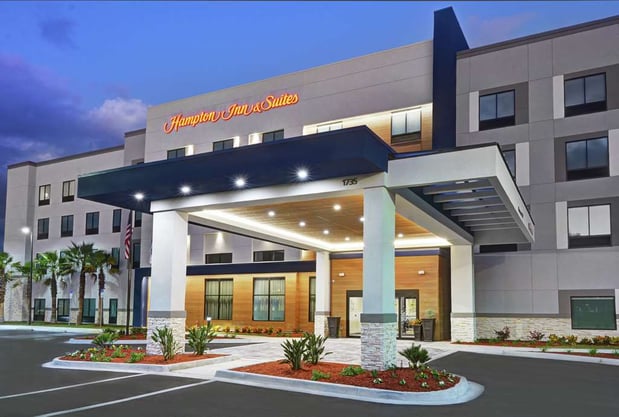 Images Hampton Inn & Suites Middleburg