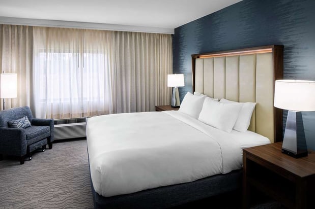 Images DoubleTree by Hilton Nashua