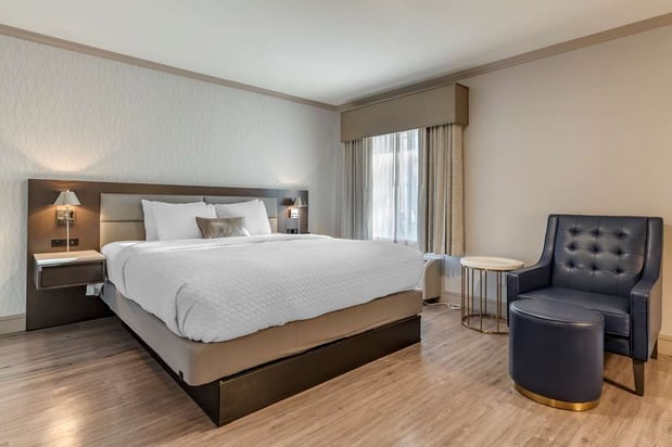 Images Best Western Plus Executive Suites
