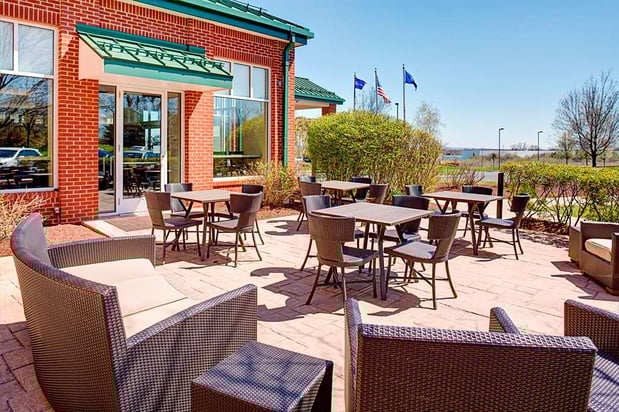 Images Hilton Garden Inn Hartford North/Bradley Int'l Airport