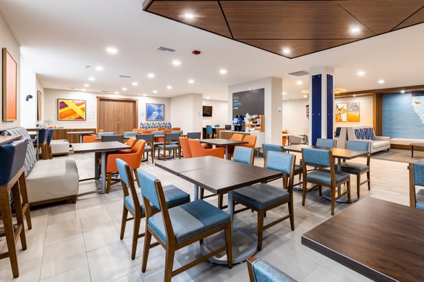 Images Holiday Inn Express Van Nuys by IHG