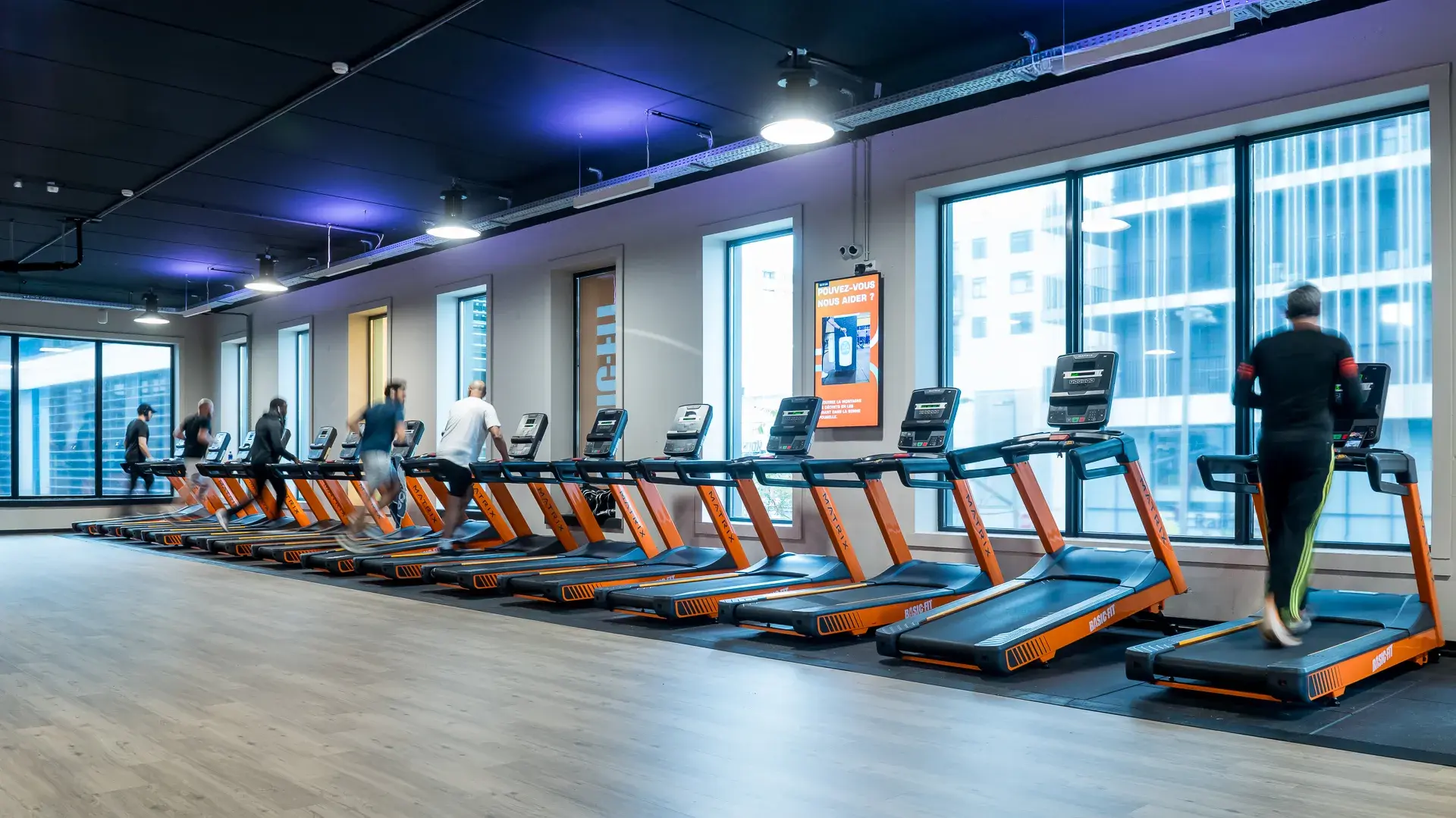 Images Basic-Fit 24/7