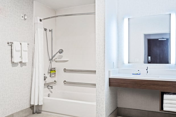 Images Holiday Inn Express & Suites Niceville - Eglin Area by IHG